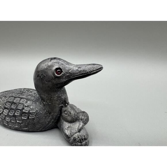 Hand Made in Canada " A Wolf Original " Soapstone Loon And Chick Figurine - Picture 6 of 12
